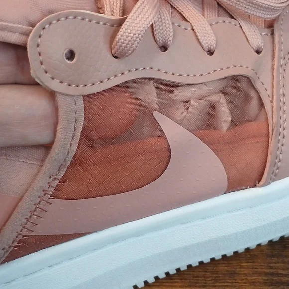 NIKE Court Alta Vision Women's Pink Sneakers Sz 10 - Picture 5 of 10